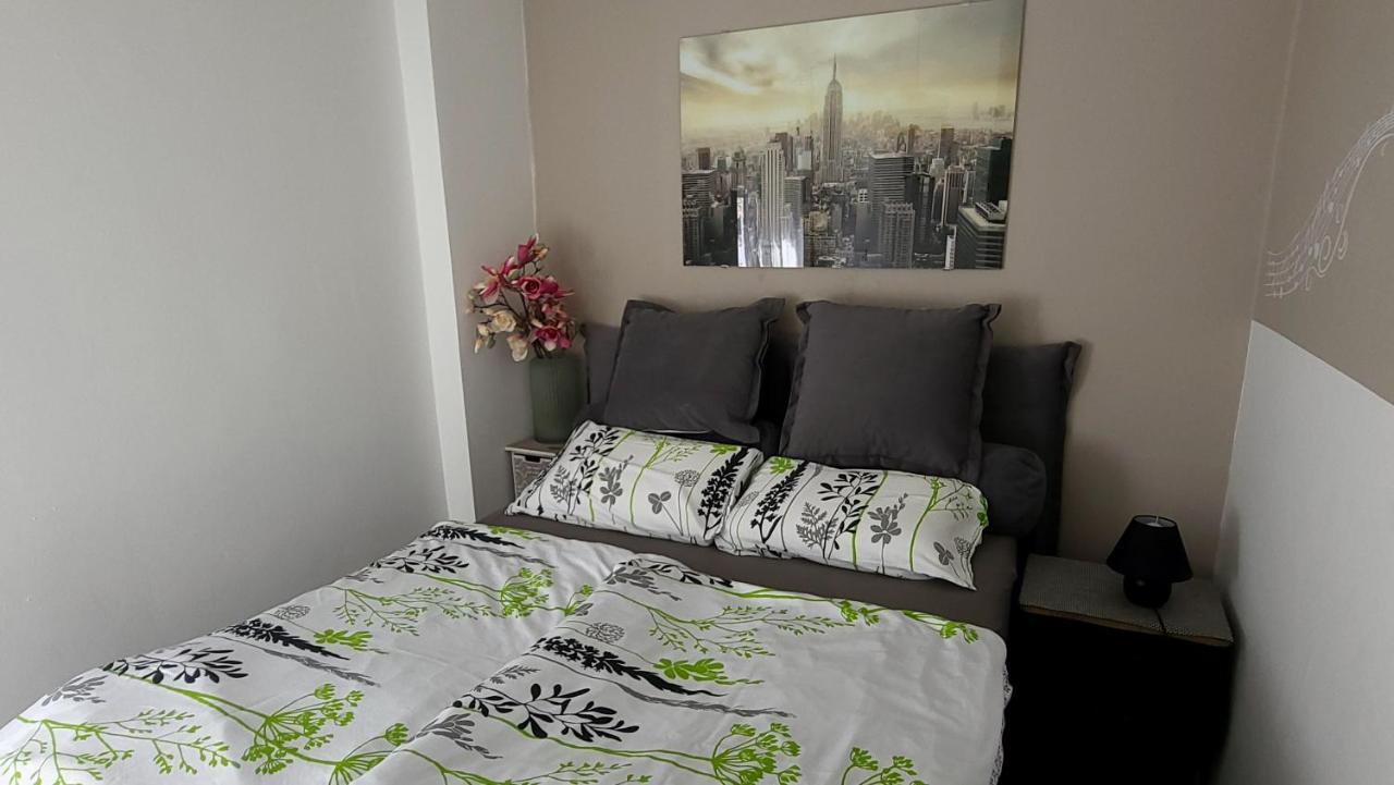 Apartment Impression Osijek Exterior foto